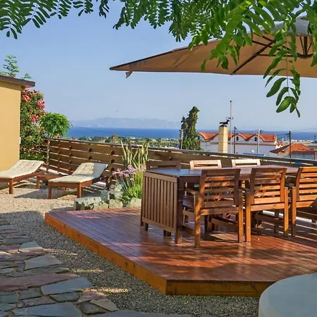 Acacia Villa