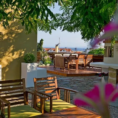 Vila Acacia Fánai